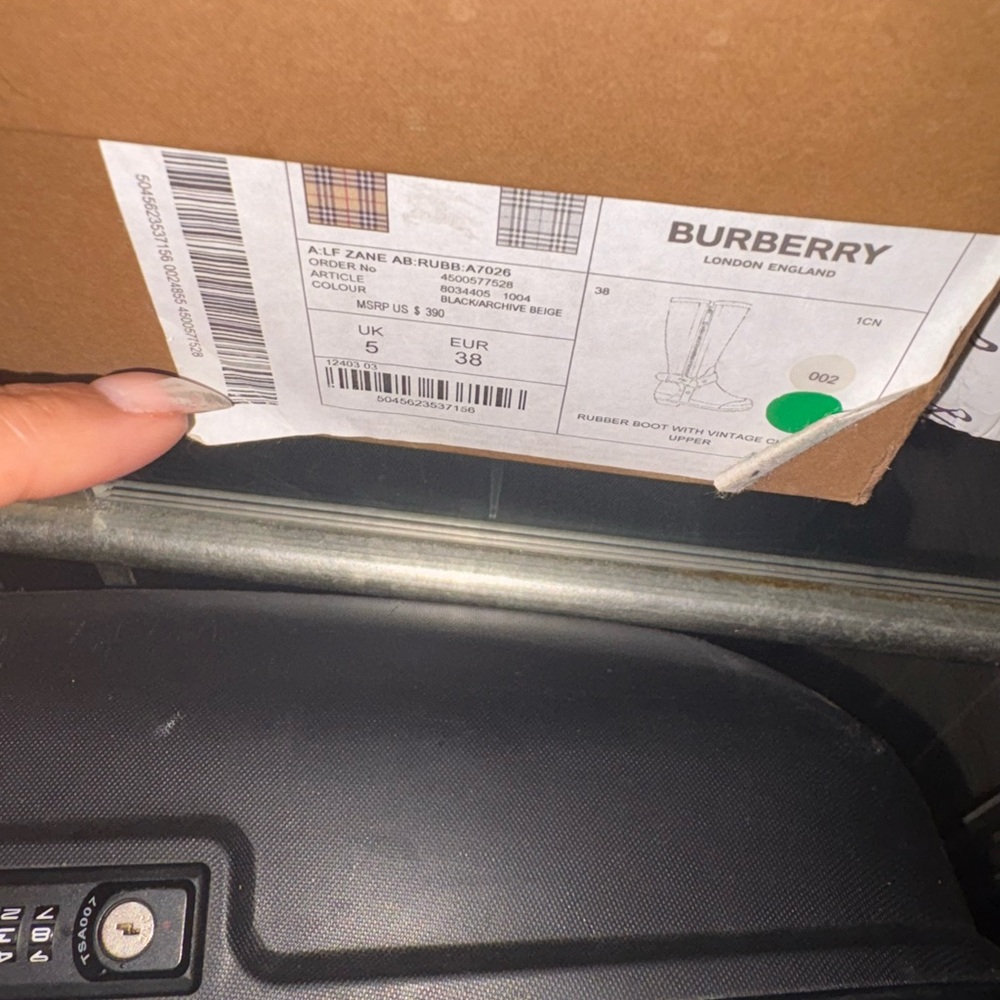 Burberry Black and Tan Checkered Boots - Picture 3 of 3